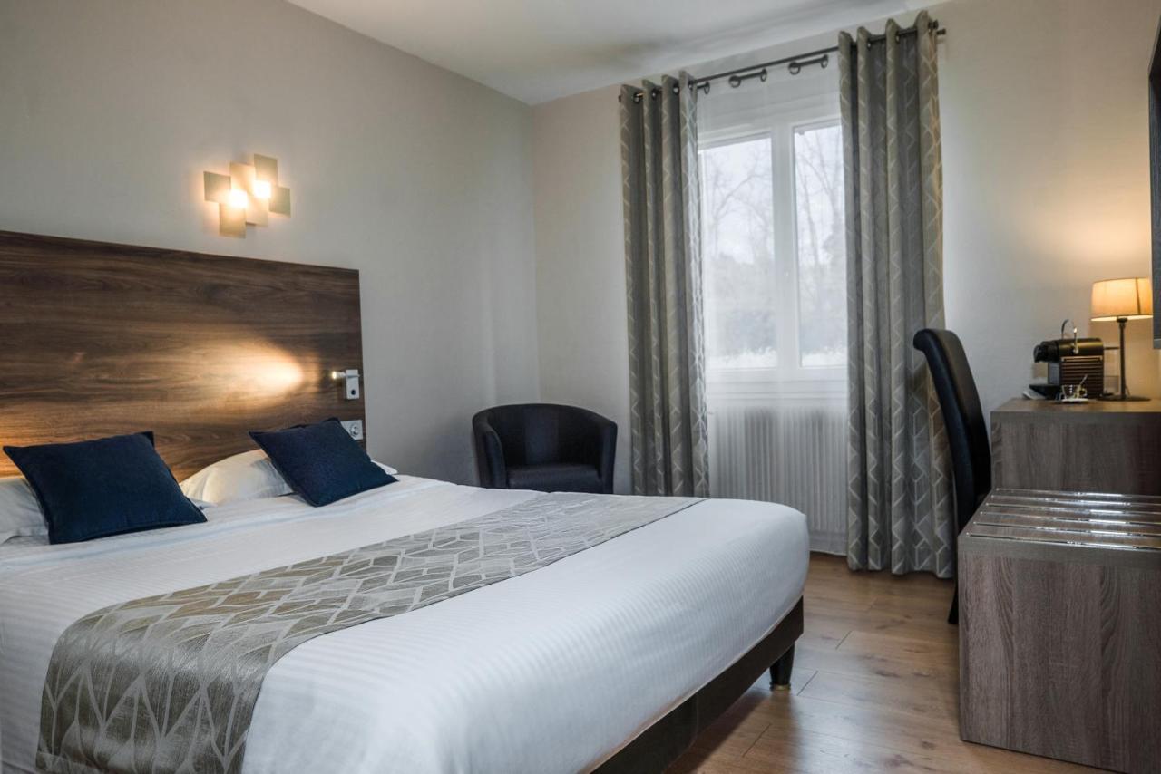 Logis Le Petit Casset Hotel La Boisse