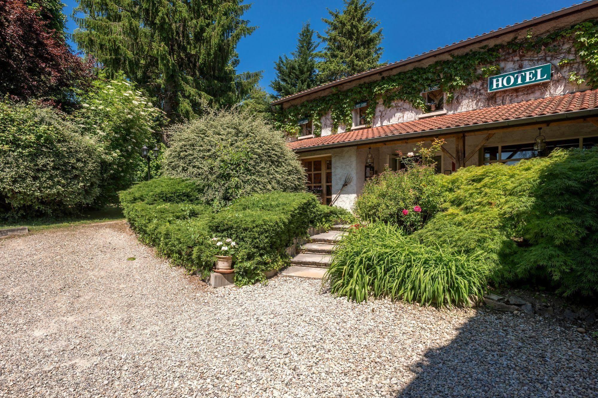 Logis Le Petit Casset 3*