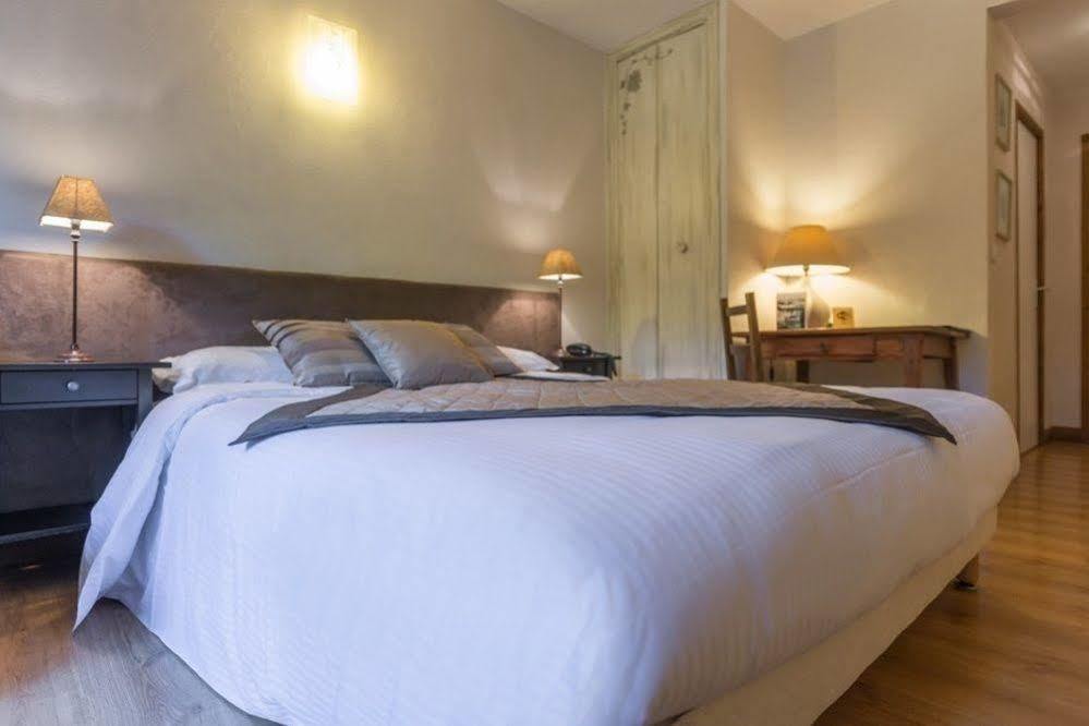 Hotel Logis Le Petit Casset La Boisse