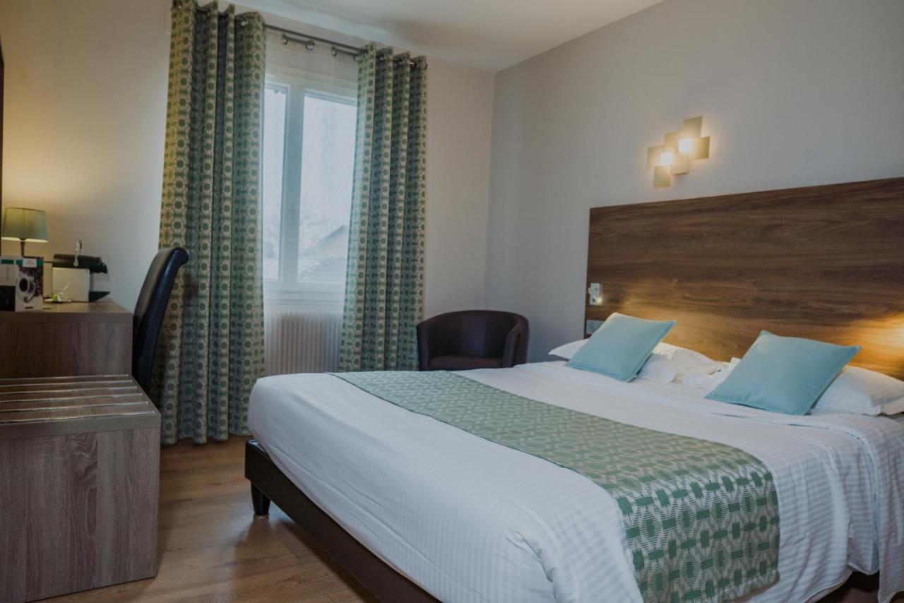 Logis Le Petit Casset Hotel La Boisse