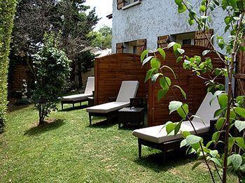 Logis Le Petit Casset 3* La Boisse